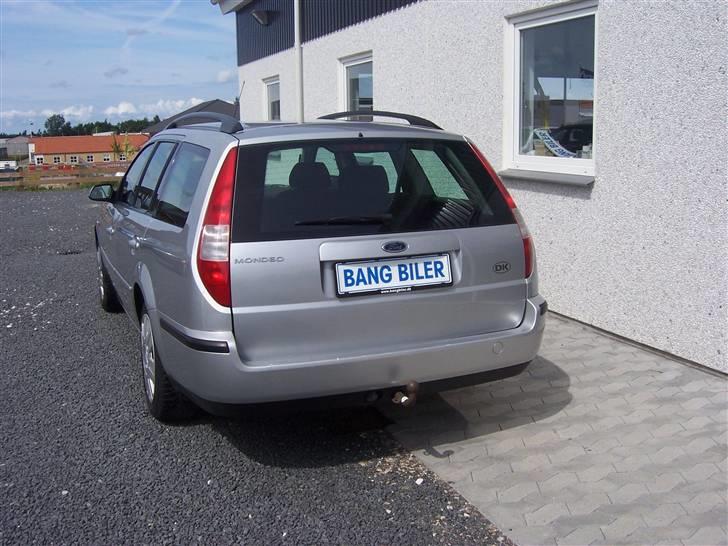Ford Mondeo Trend - forhandler billede inden jeg havde skrevet under  billede 3