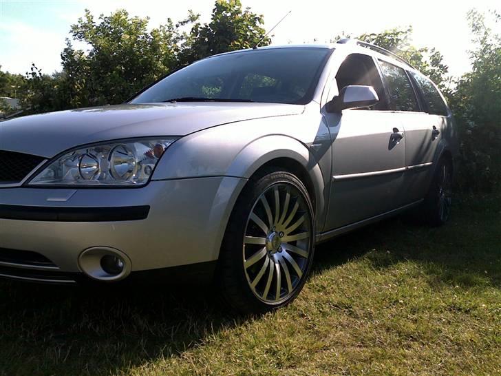 Ford Mondeo Trend - Fremvisning hos de gamle på camping billede 8