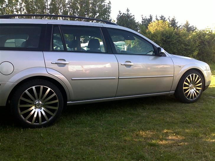 Ford Mondeo Trend - Fremvisning hos de gamle på camping billede 12