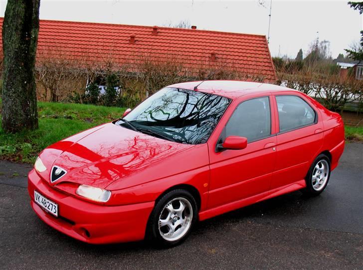 Alfa Romeo 146, 1,8 Zender billede 1