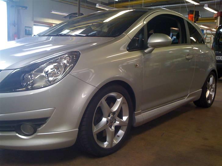 Opel Corsa D GSI - Så blev Corsaen sænket 30/30 billede 17