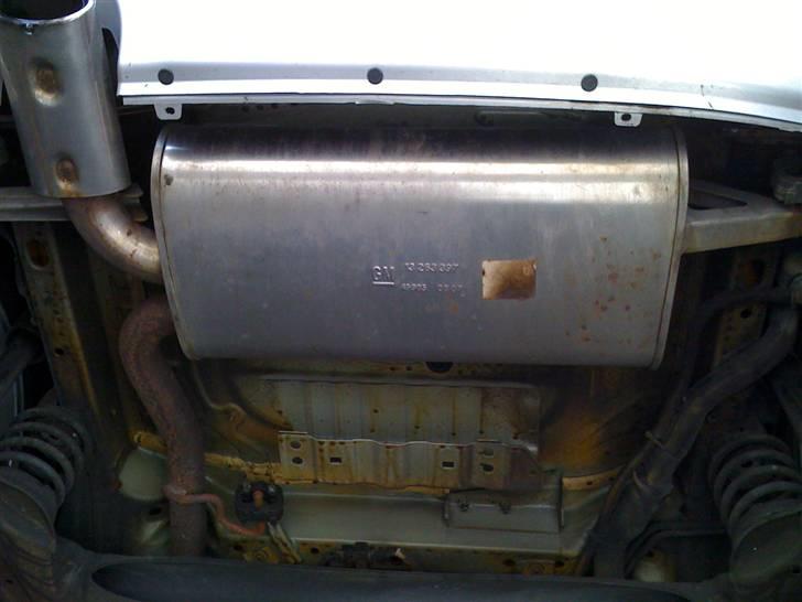 Opel Corsa D GSI - Standart potten, inden den blev skiftet ud billede 18