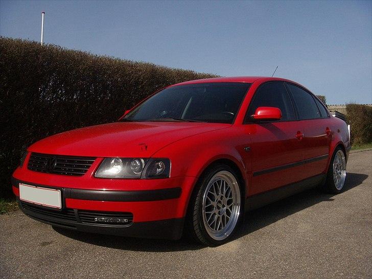 VW Passat 1,6 3B Comfortline (SOLGT) - Nu med justerbar undervogn og de nye BBS Le mans :-) billede 1