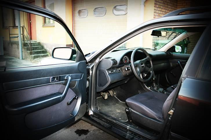 Audi 100 2.5 TDI Avant SOLGT billede 8