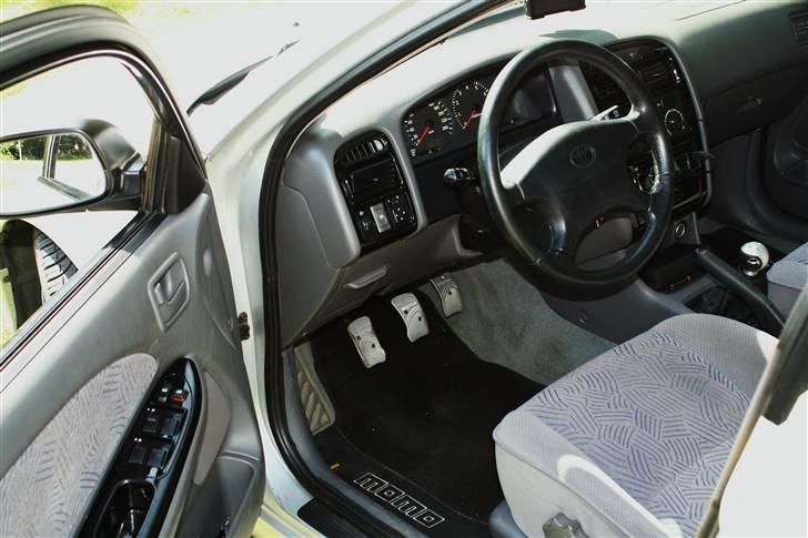 Toyota avensis st,car sol model billede 5