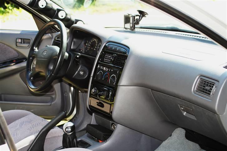 Toyota avensis st,car sol model billede 6