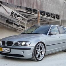 BMW 330D E46 Touring "Solgt"