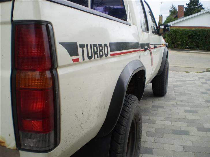 Nissan double cab turbo billede 4