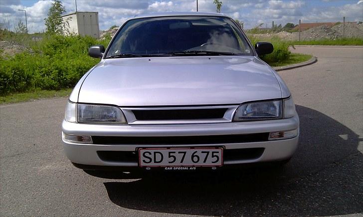 Toyota Corolla 1,6 XLI Solgt billede 9