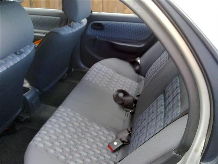 Toyota Corolla 1,6 XLI Solgt billede 14