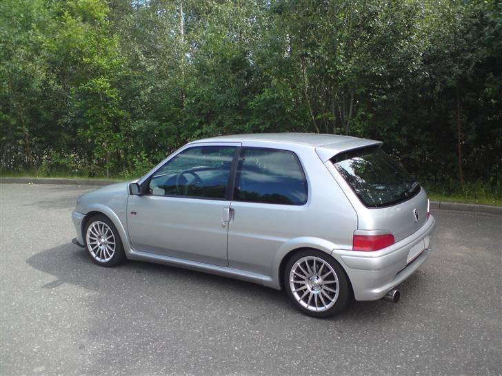 Peugeot 106 gti solgt billede 8