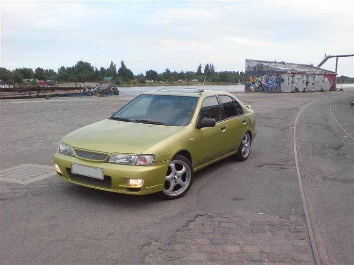 Nissan Almera SR billede 5