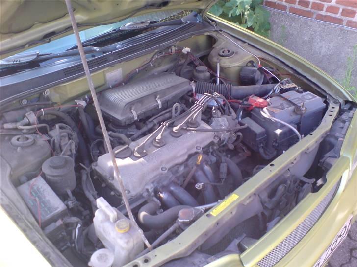 Nissan Almera SR billede 15