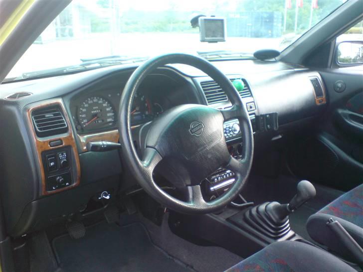Nissan Almera SR billede 16