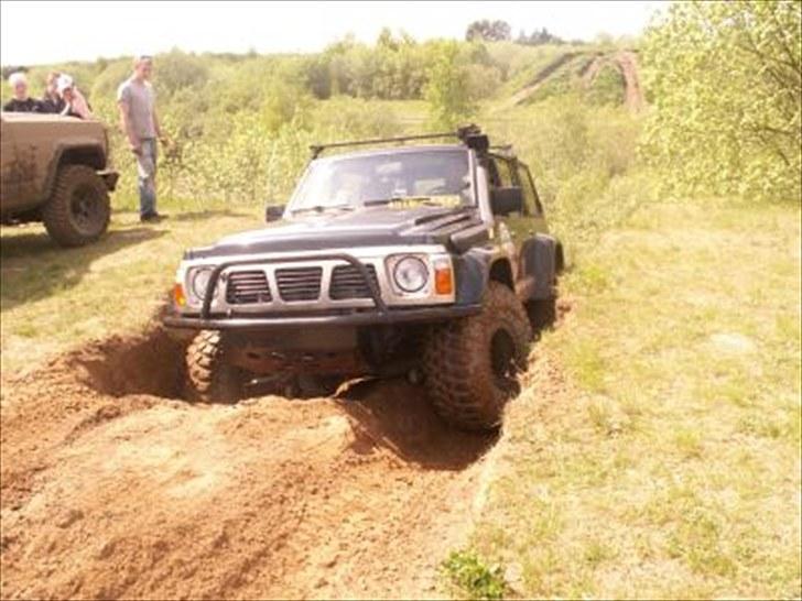 Nissan y60 (Nismo) Extreme truck - det var ved at koste et nyt styretøj billede 17