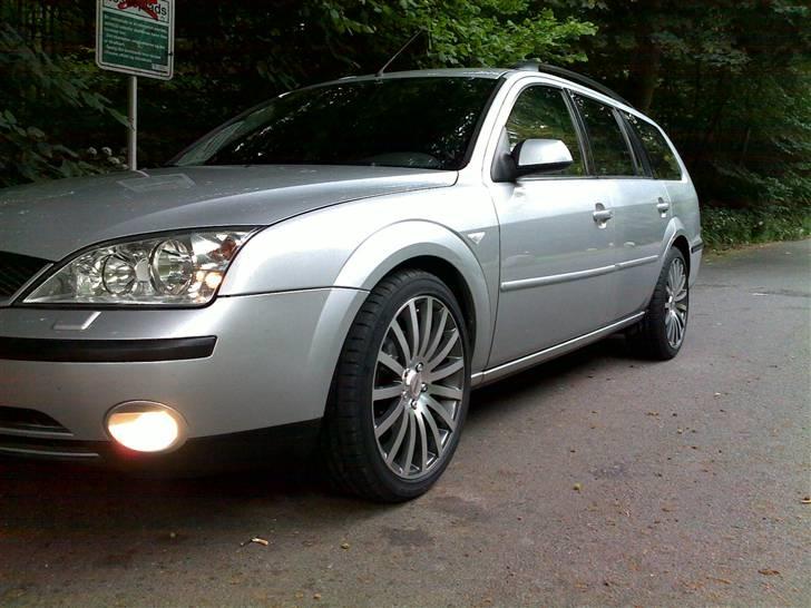 Ford Mondeo Trend billede 17