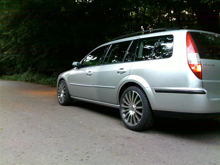 Ford Mondeo Trend billede 18