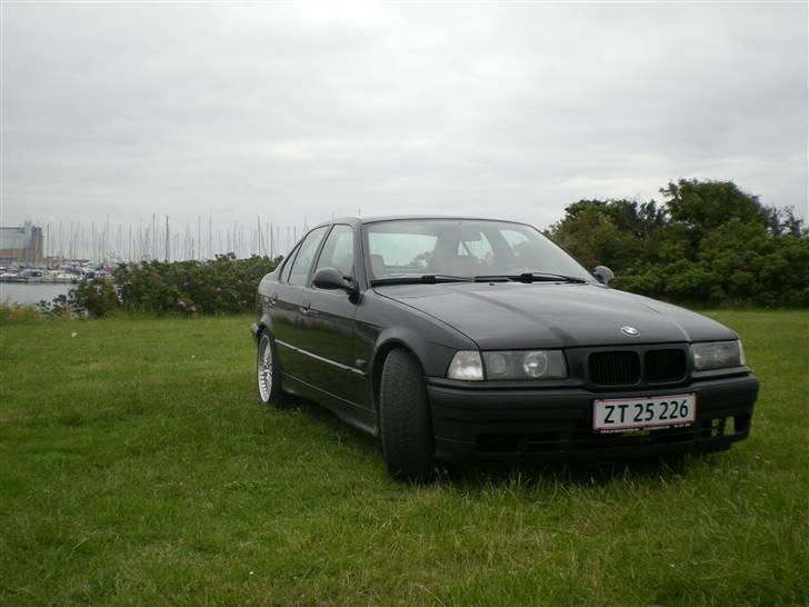 BMW e36 320i *Solgt* billede 4