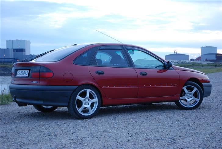 Renault laguna RN 1,8 - sådan ser den så ud med nye alufælge billede 10
