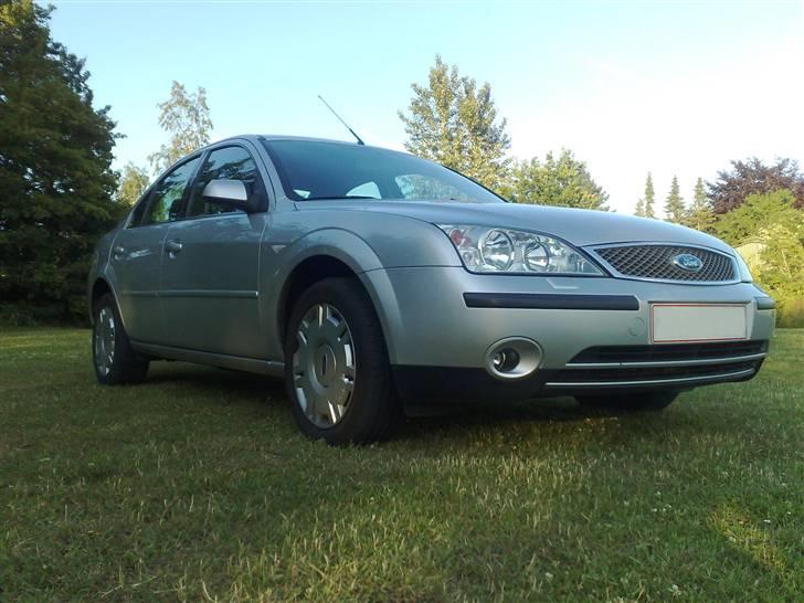 Ford Mondeo 1,8 Trend billede 4