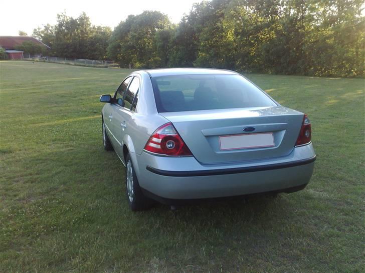 Ford Mondeo 1,8 Trend billede 5