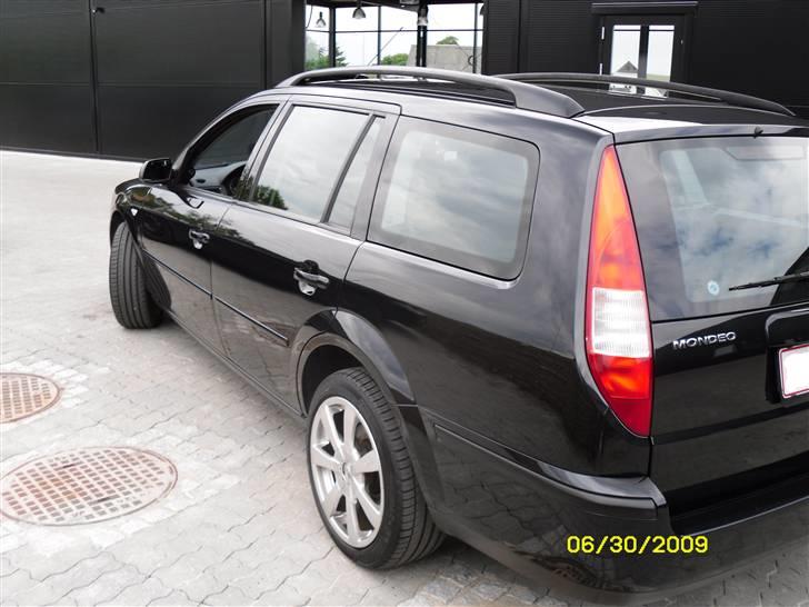 Ford Mondeo 2,0 Trend  *Solgt* billede 3