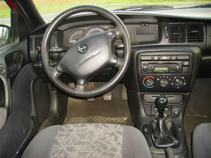 Opel vectra b 1997 solgt! billede 9