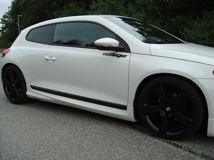 VW Scirocco 2,0 TDI DSG [SOLGT] billede 3