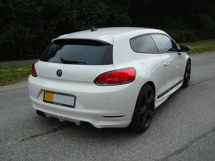 VW Scirocco 2,0 TDI DSG [SOLGT] billede 6