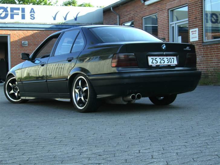 BMW E36  billede 11