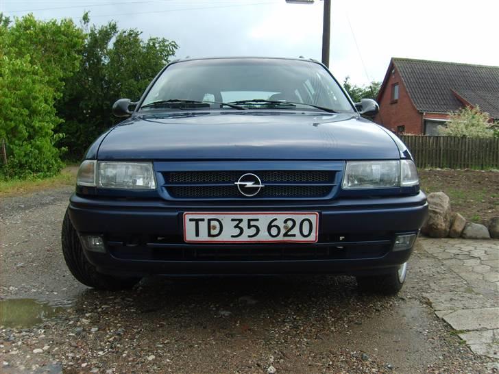 Opel Astra F stc 1,6i *Solgt* billede 2