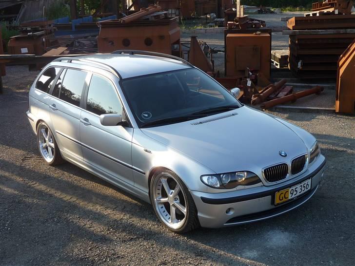 BMW 330D E46 Touring "Solgt" billede 2