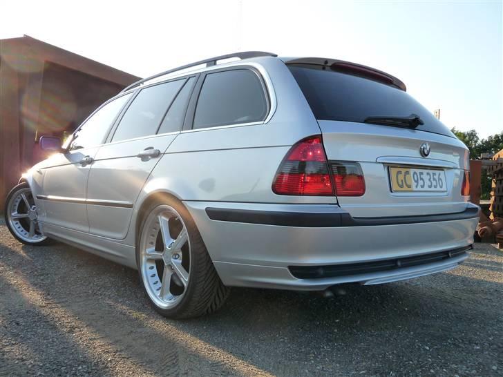 BMW 330D E46 Touring "Solgt" billede 3