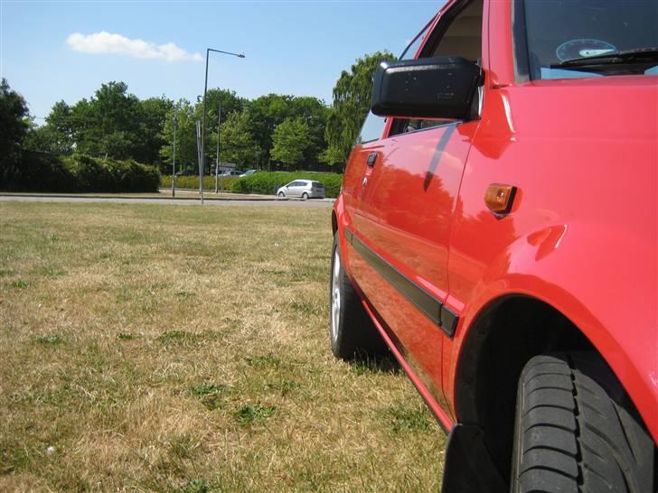 Toyota Starlet 1,0 EP70 *SOLGT* billede 5