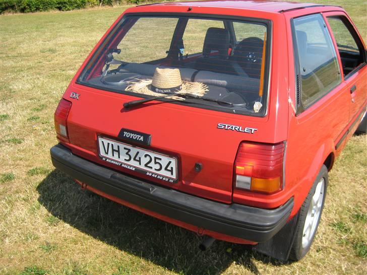 Toyota Starlet 1,0 EP70 *SOLGT* billede 9