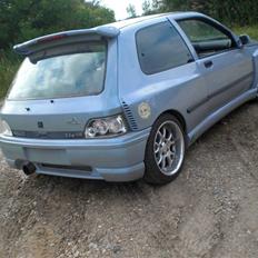 Renault Clio 1.8 16v Turbo SOLGT