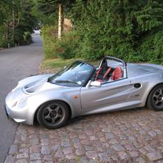 Lotus Elise S1 Bell & Colwill