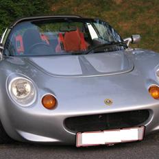 Lotus Elise S1 Bell & Colwill