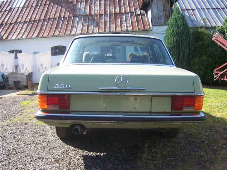Mercedes Benz /8  200  billede 5