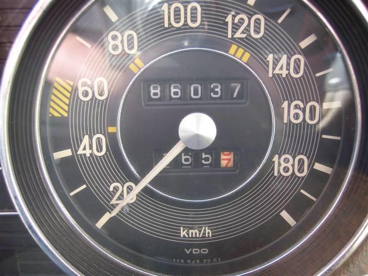 Mercedes Benz /8  200  billede 13