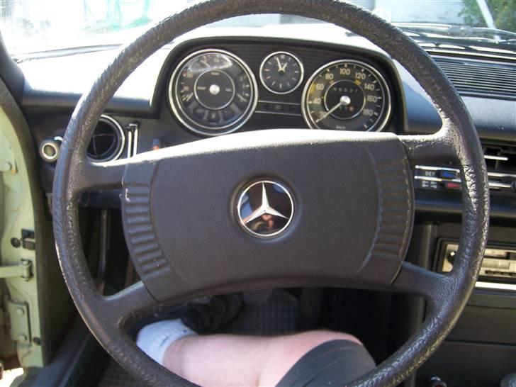 Mercedes Benz /8  200  billede 15