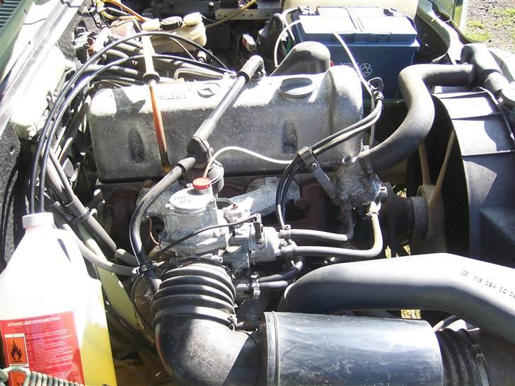 Mercedes Benz /8  200  billede 20