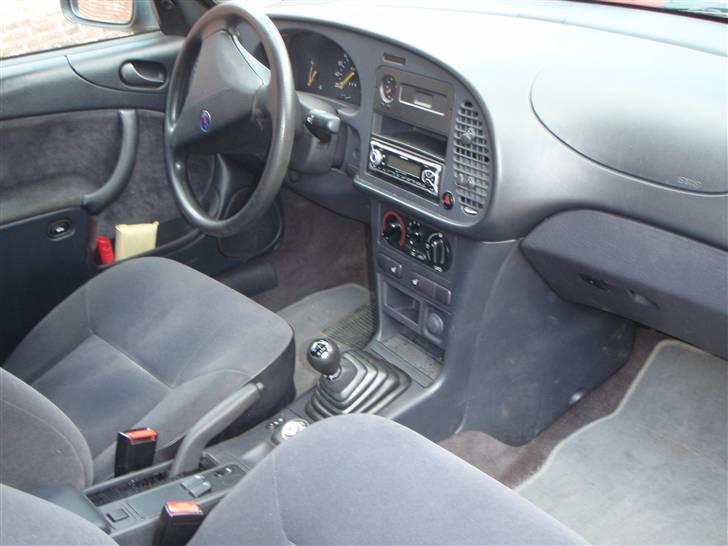 Saab 900i 2,0 billede 4