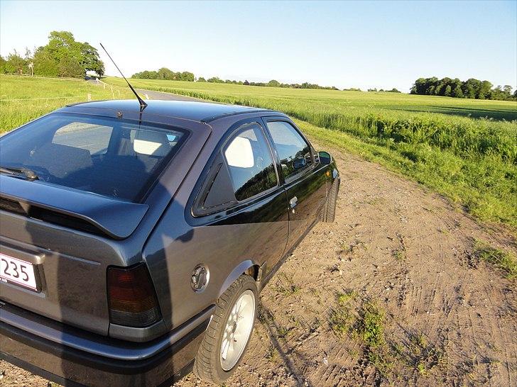 Opel kadett GSI 16v   -  Død billede 3