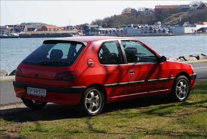Peugeot 306 SOLGT billede 4