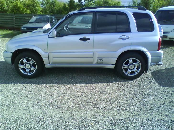 Suzuki grand vitara (solgt) - har har jeg lige fået mine nye SVF fælge på billede 6
