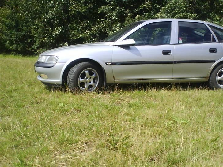 Opel vectra b  billede 1