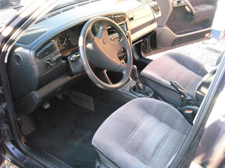 VW Vento TDI GL *solgt billede 5