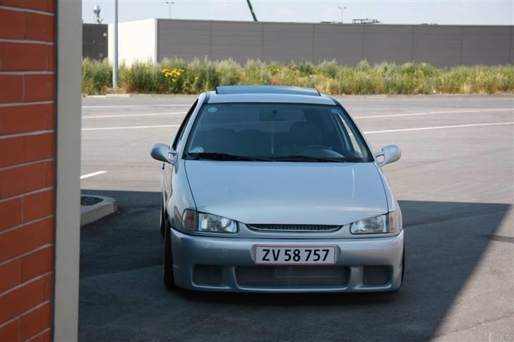 VW Polo' 6n silver édition billede 4