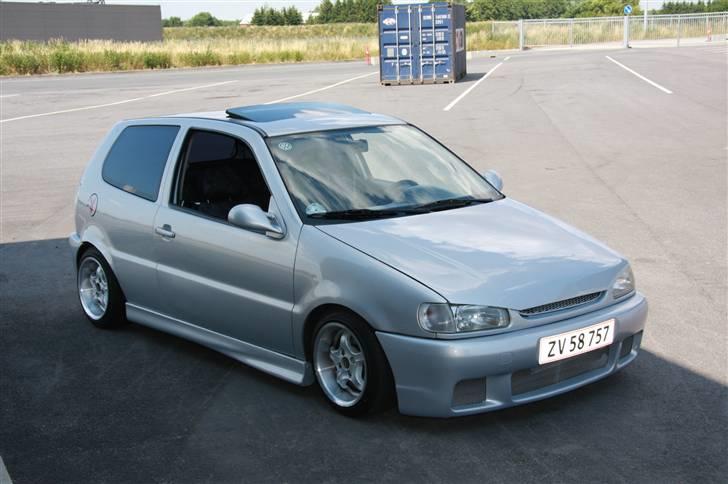 VW Polo' 6n silver édition billede 5